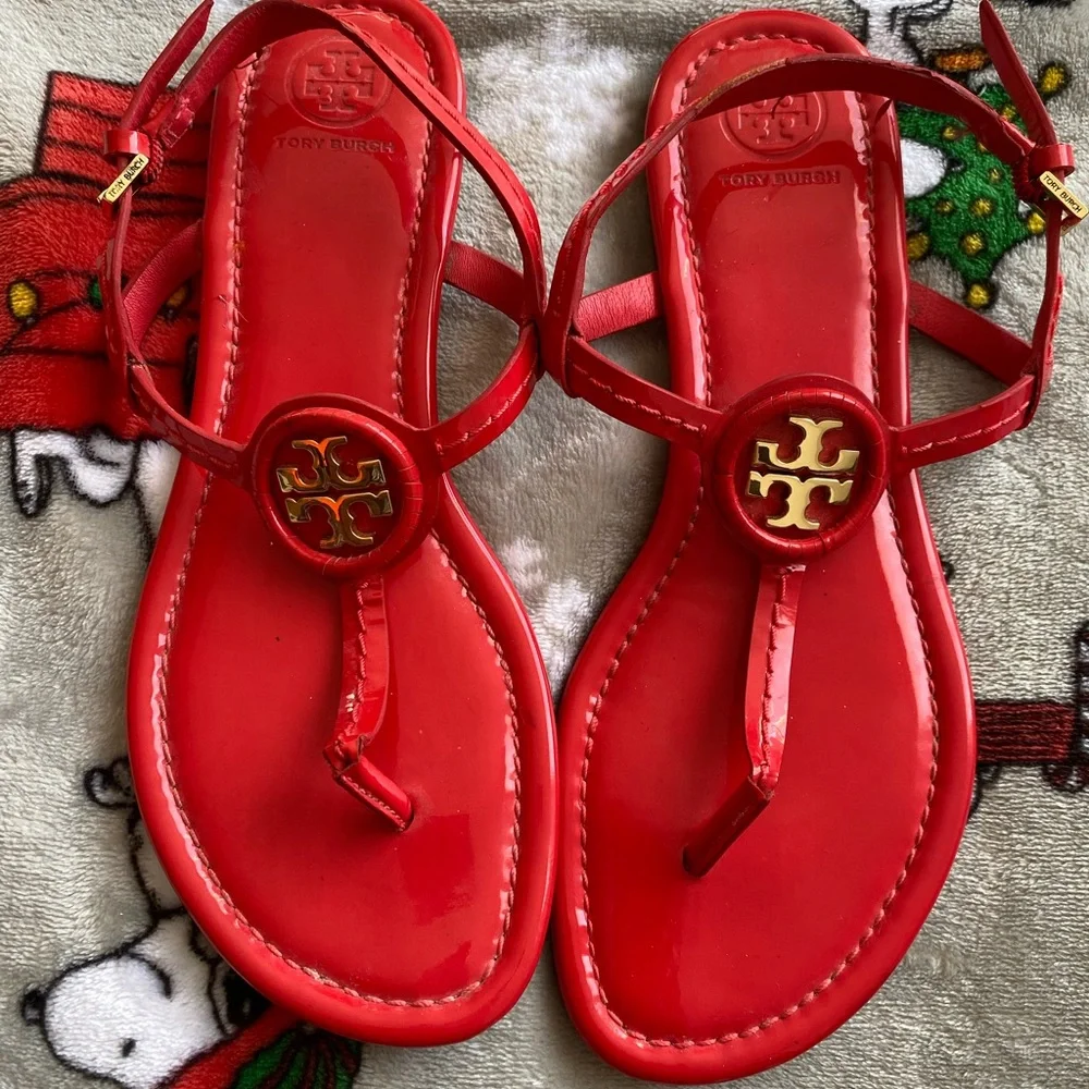 Tory Burch Dillan Ruby Jewel Patent Leather Flat Sandal size 7.5
